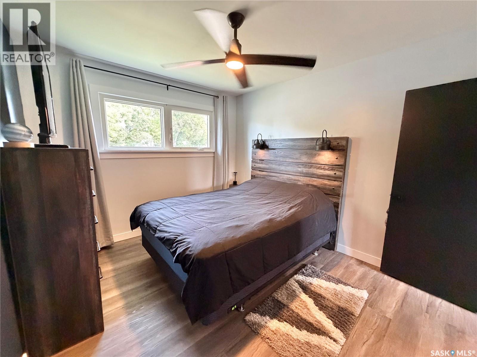 206 Third Avenue S, Yorkton, SK - Indoor Photo Showing Bedroom