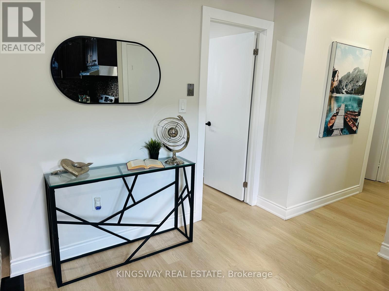 35 Silver Aspen Crescent, Kitchener, ON - Indoor Photo Showing Other Room