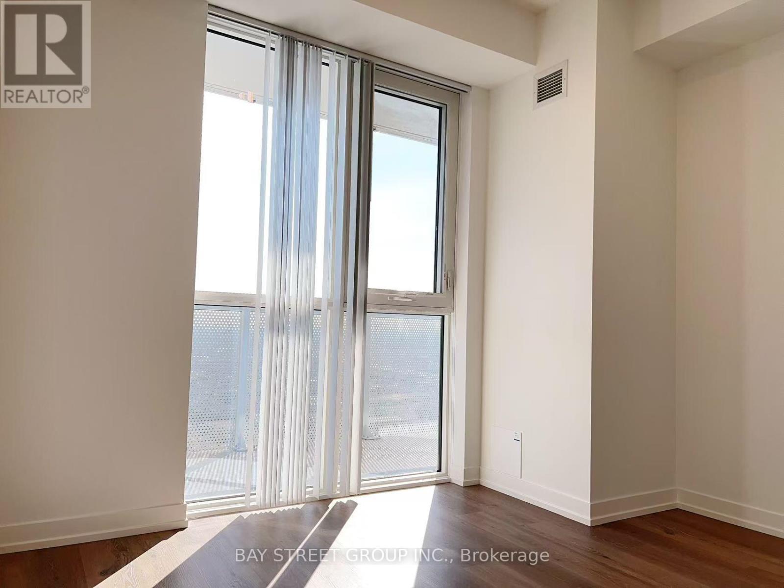4208 - 28 Interchange Way, Vaughan, ON - Indoor Photo Showing Other Room