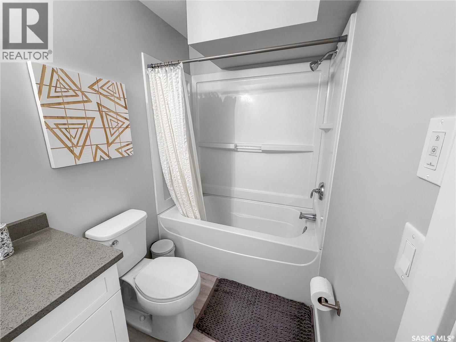 1231 Pringle Way, Saskatoon, SK - Indoor Photo Showing Bathroom
