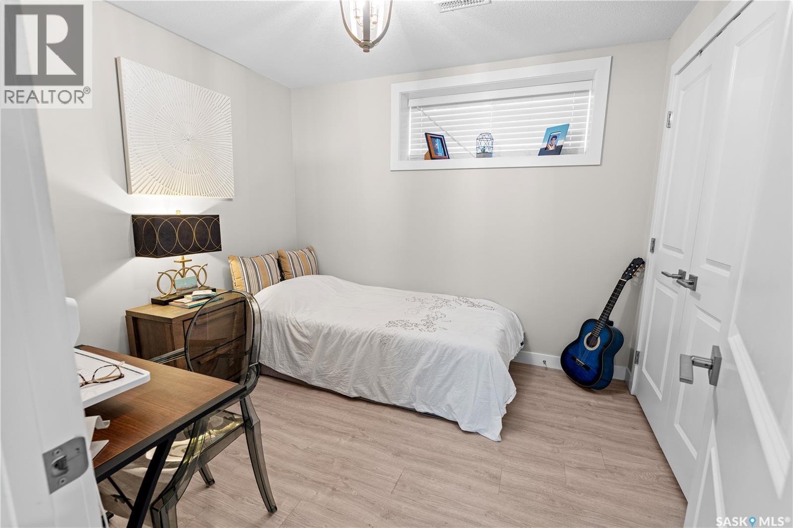 1231 Pringle Way, Saskatoon, SK - Indoor Photo Showing Bedroom