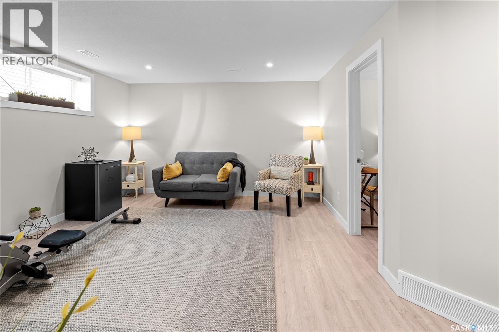 1231 Pringle Way, Saskatoon, SK - Indoor