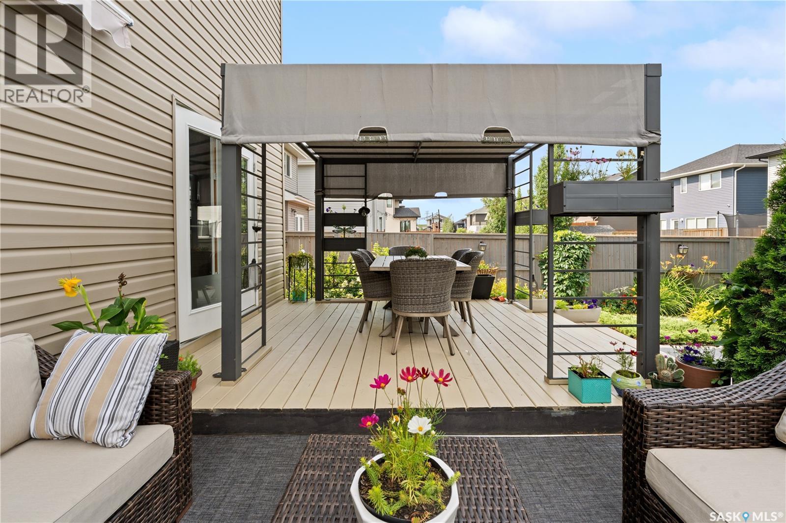 1231 Pringle Way, Saskatoon, SK - Outdoor With Deck Patio Veranda With Exterior