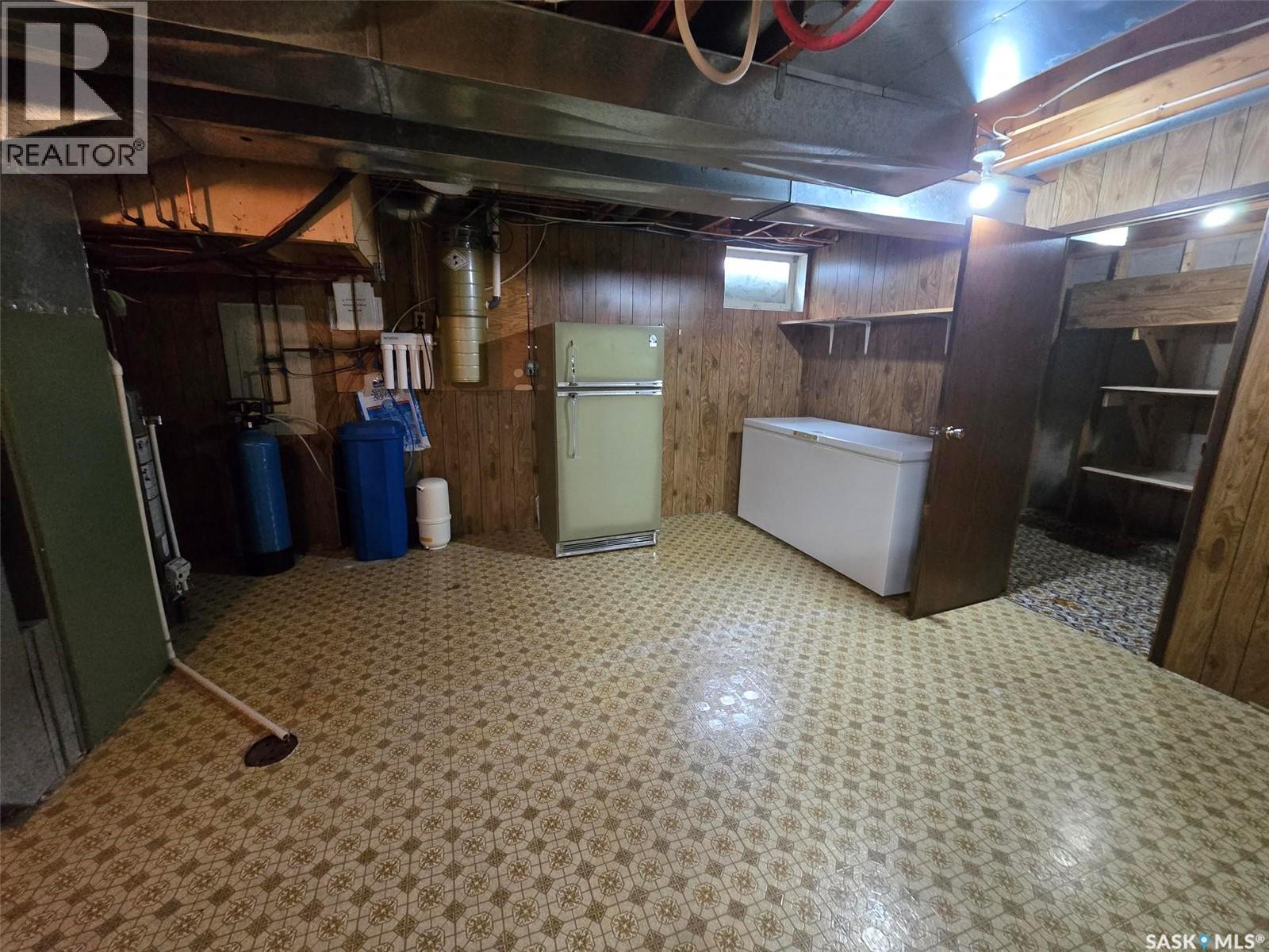 171 Lowestoft Street, Grayson, SK - Indoor Photo Showing Basement