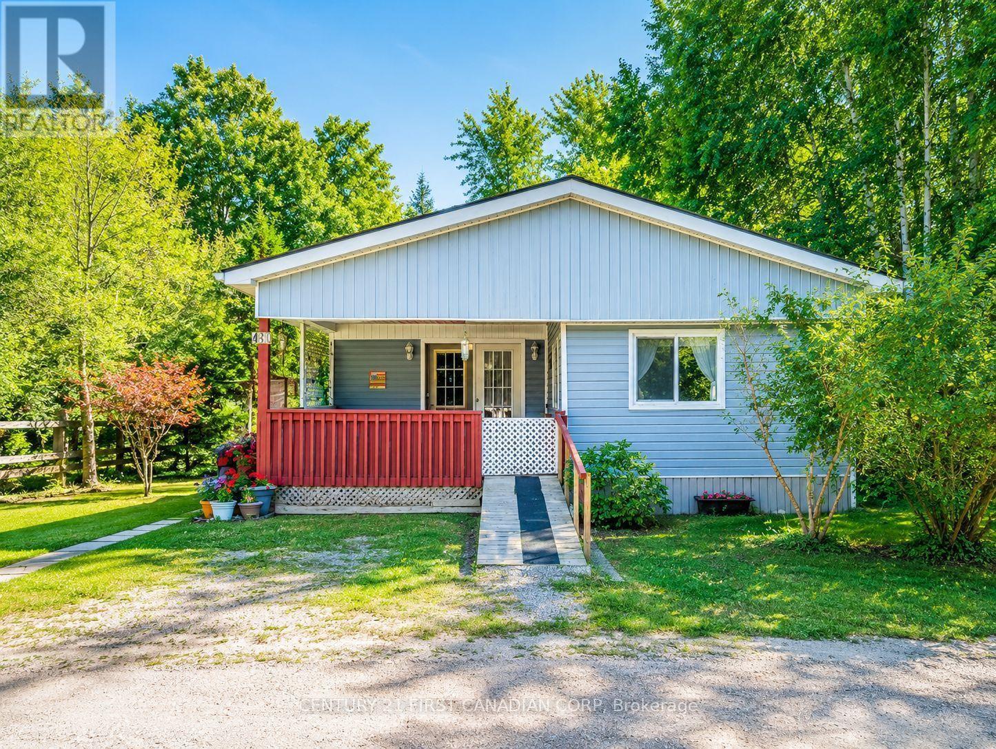 40 - 79681 Bluewater Highway, Central Huron (Goderich), ON - Outdoor