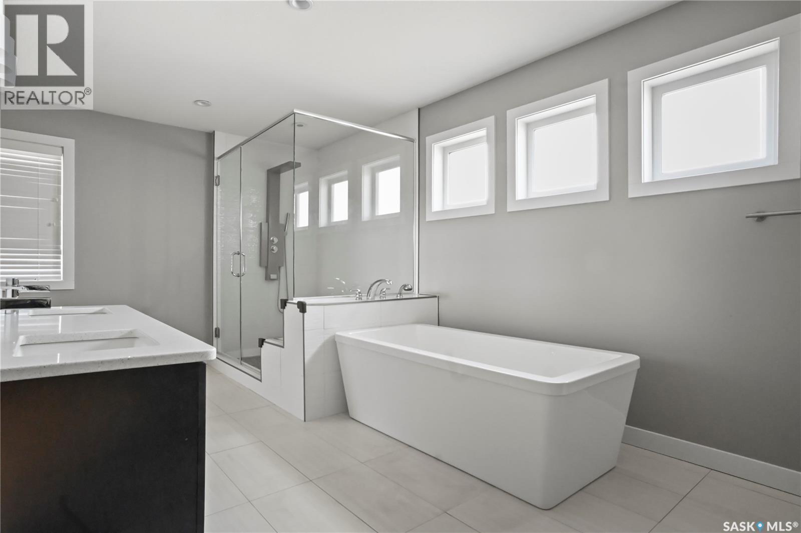 3821 Goldfinch Way, Regina, SK - Indoor