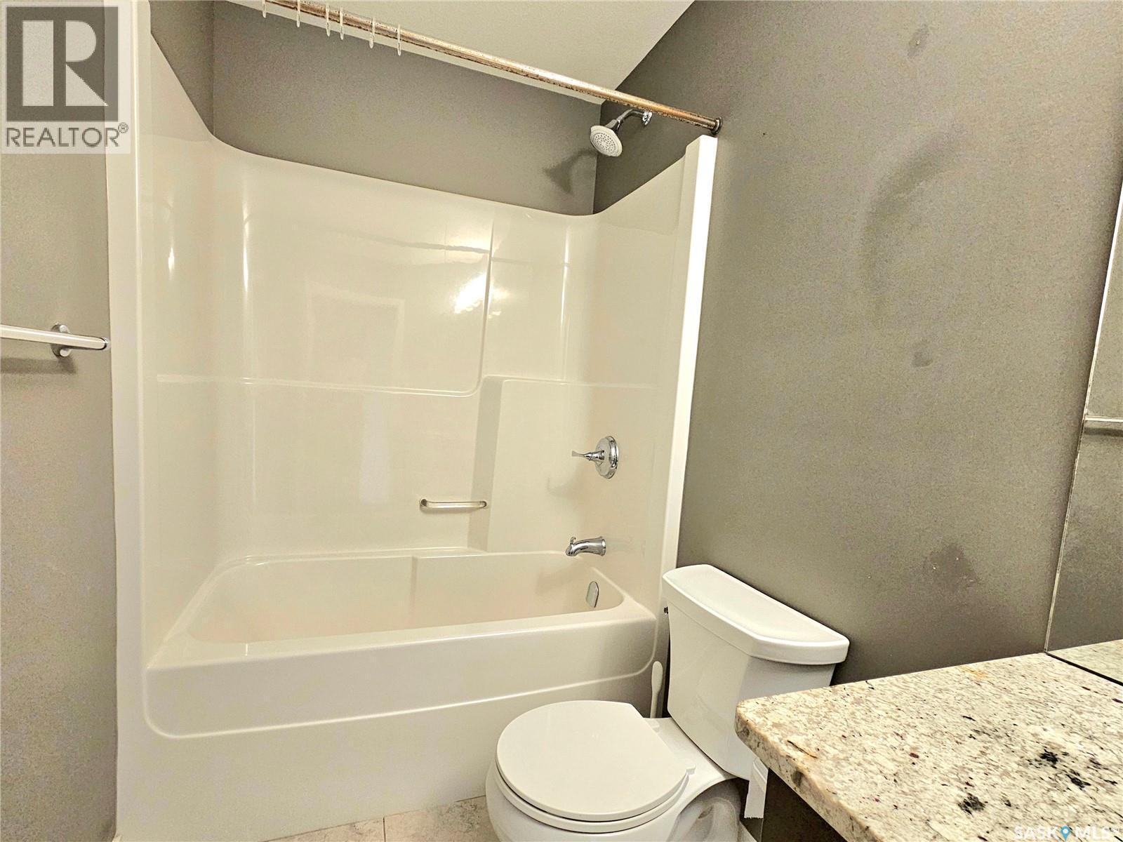 1415 Hunter Road, Saskatoon, SK - Indoor Photo Showing Bathroom