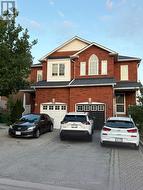 (UPPER) - 598 DOLLY BIRD LANE Mississauga, ON L5W 1G7