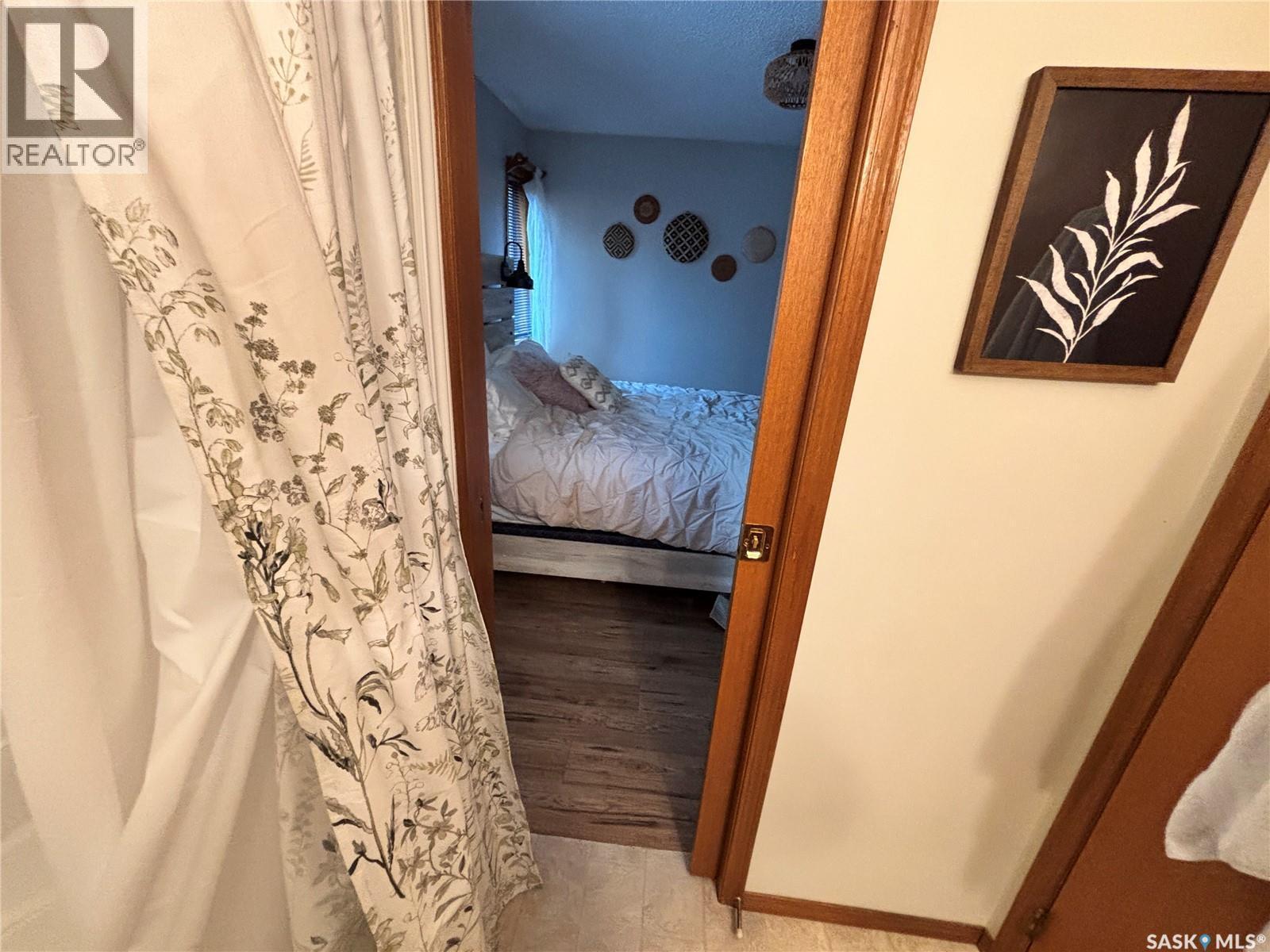 207 Nemeiben Road, Saskatoon, SK - Indoor Photo Showing Bathroom