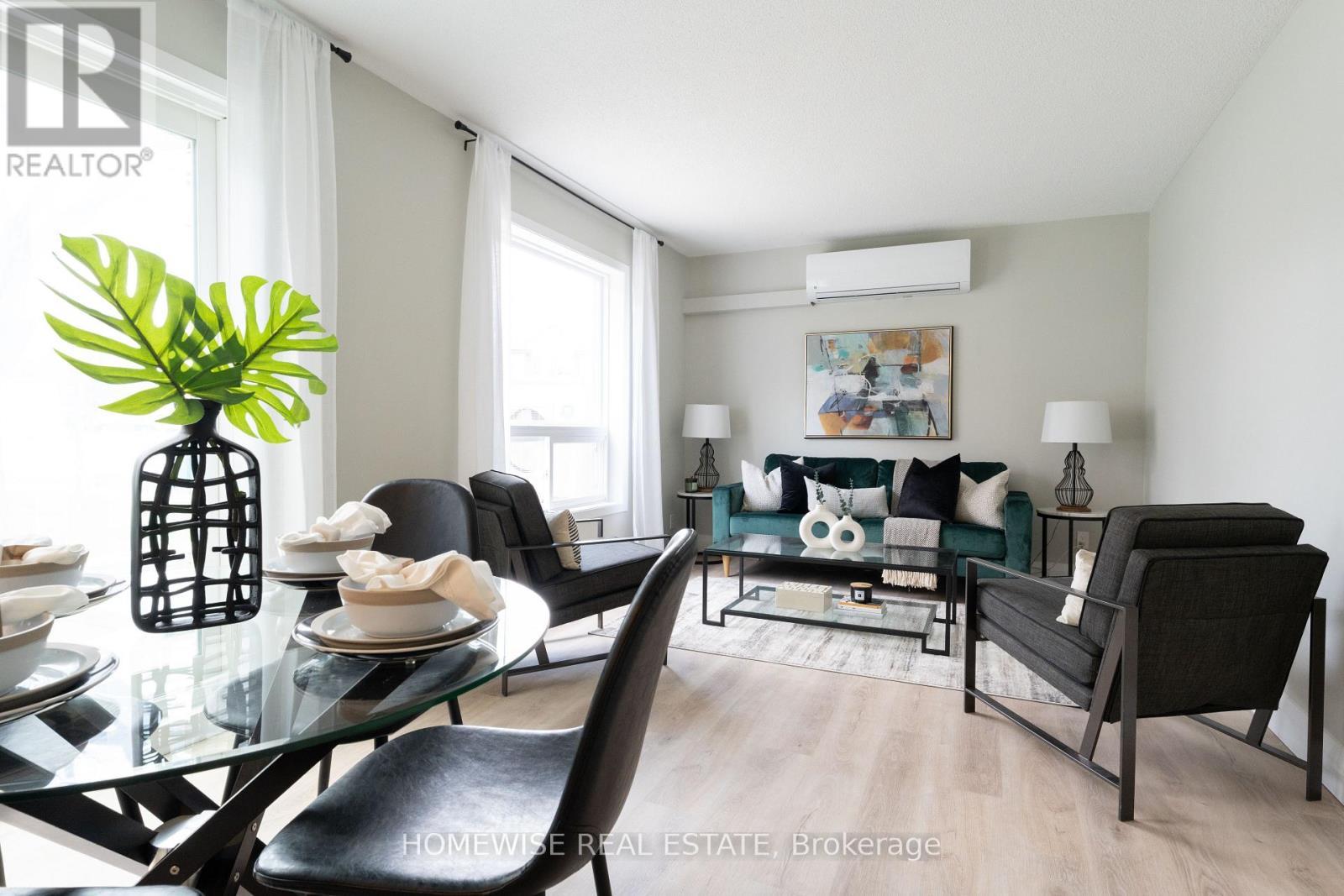 B17 - 240 Ormond Drive, Oshawa, ON - Indoor
