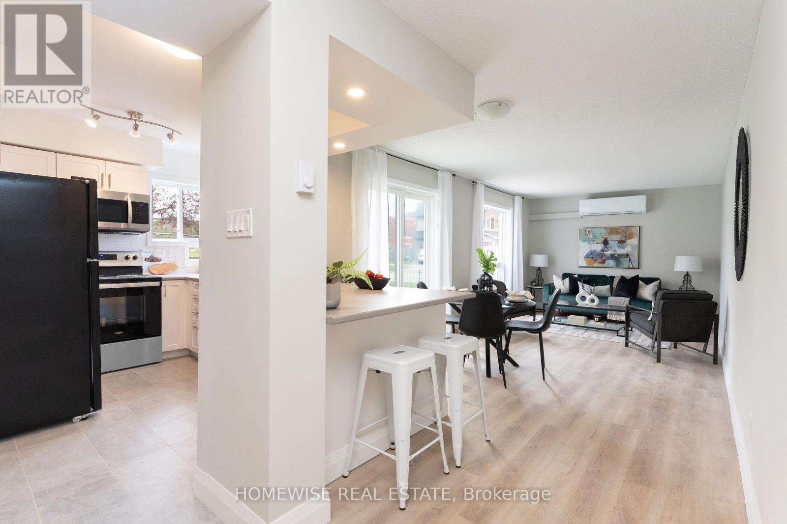 B17 - 240 Ormond Drive, Oshawa, ON - Indoor