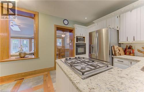 63 Birch Street, Cambridge, ON - Indoor Photo Showing Kitchen With Upgraded Kitchen