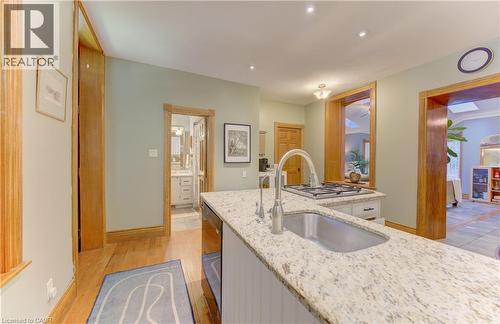 63 Birch Street, Cambridge, ON - Indoor Photo Showing Bathroom