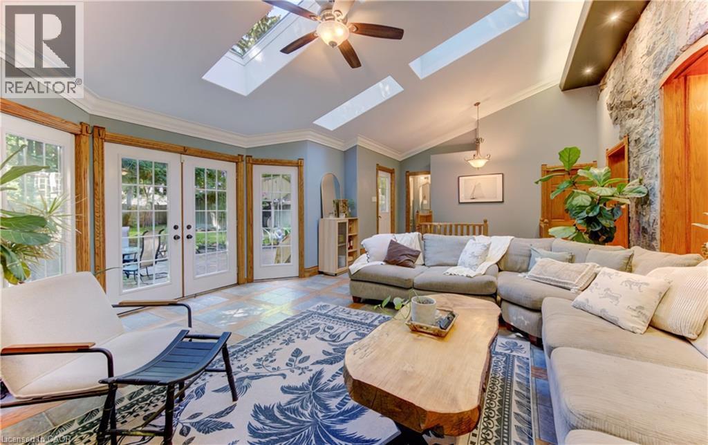 63 Birch Street, Cambridge, ON - Indoor Photo Showing Other Room