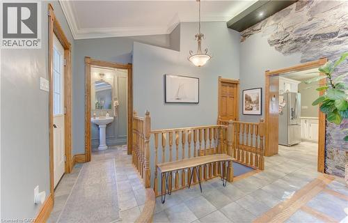 63 Birch Street, Cambridge, ON - Indoor Photo Showing Bathroom