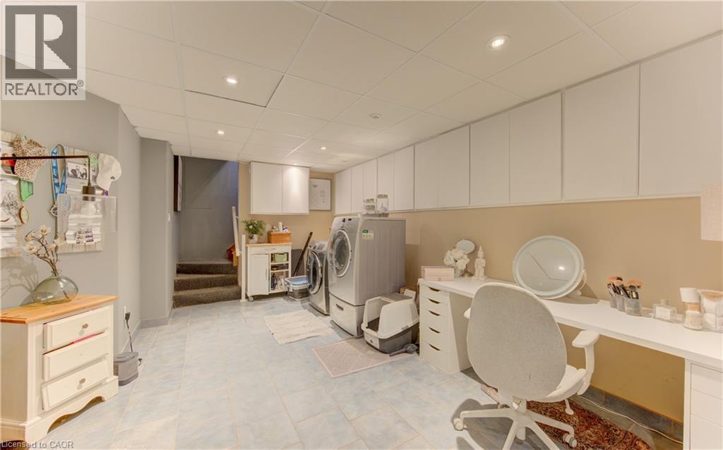 63 Birch Street, Cambridge, ON - Indoor Photo Showing Dining Room
