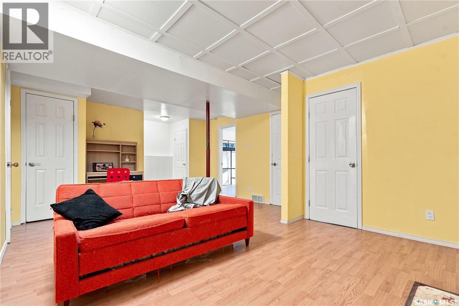 1408 B Avenue N, Saskatoon, SK - Indoor Photo Showing Other Room