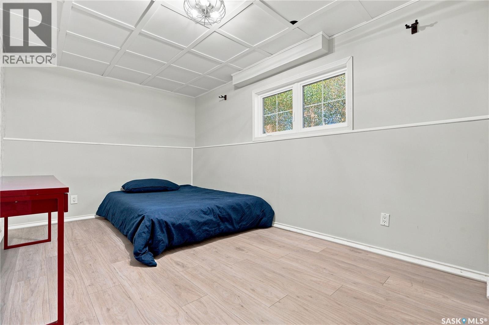 1408 B Avenue N, Saskatoon, SK - Indoor Photo Showing Bedroom
