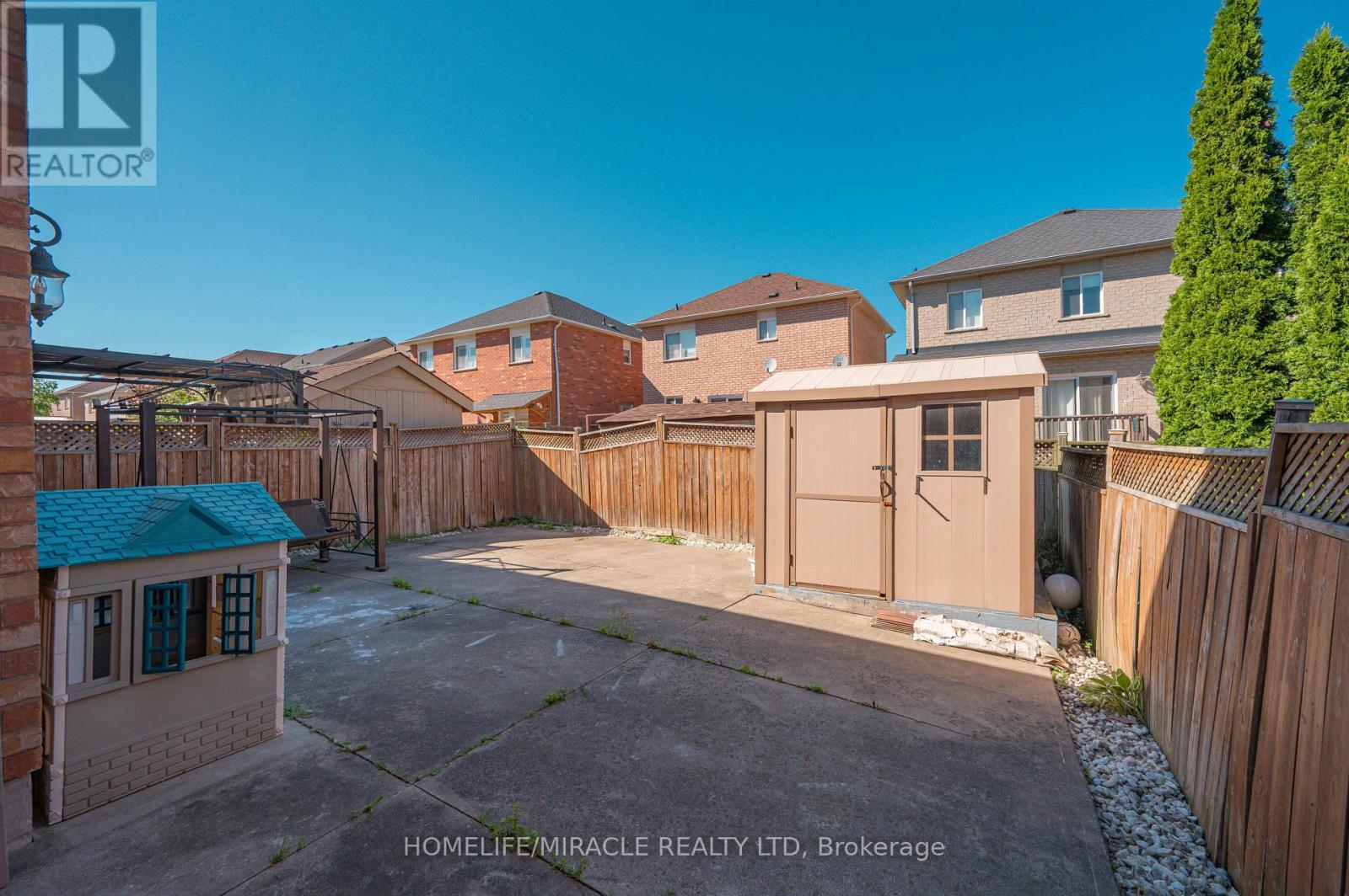 21 Topiary Lane, Brampton, ON - Outdoor