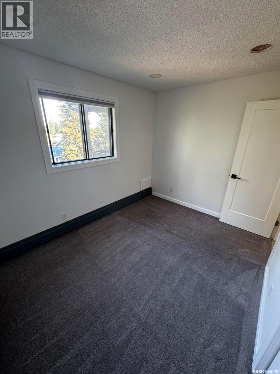 303 365 Kingsmere Boulevard, Saskatoon, SK - Indoor Photo Showing Other Room