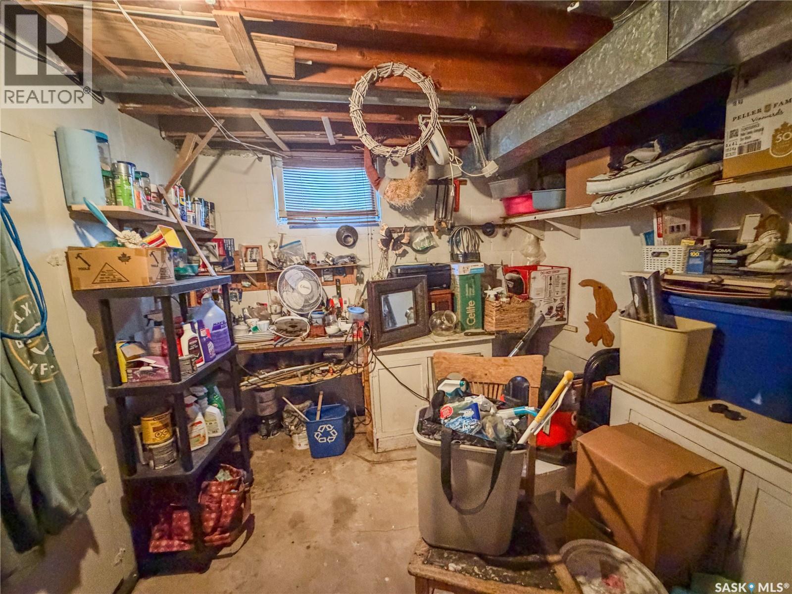 143 Gladstone Avenue N, Yorkton, SK - Indoor Photo Showing Basement