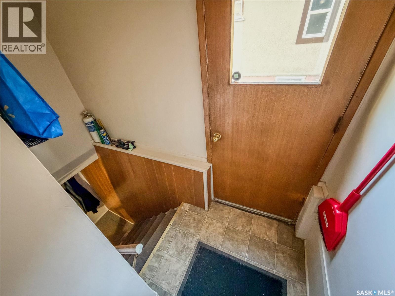 143 Gladstone Avenue N, Yorkton, SK - Indoor Photo Showing Other Room
