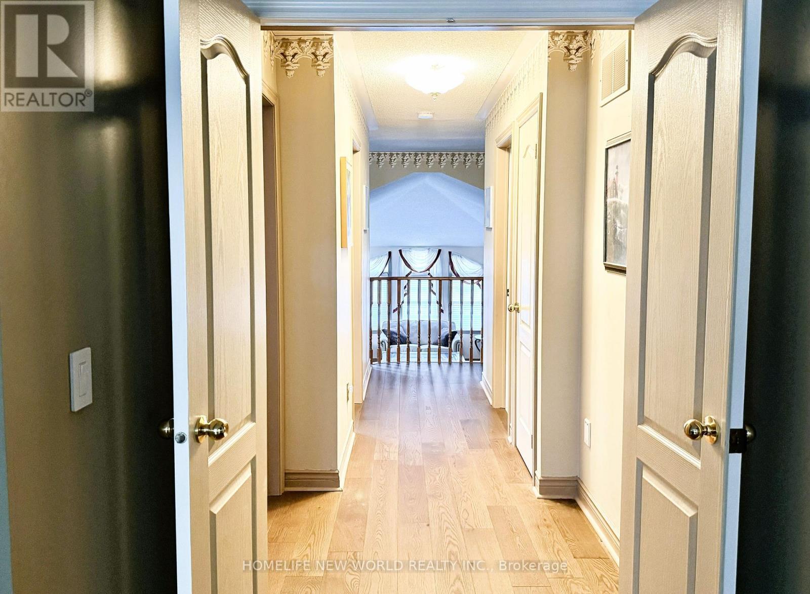 2326 Yorktown Circle, Mississauga, ON - Indoor Photo Showing Other Room