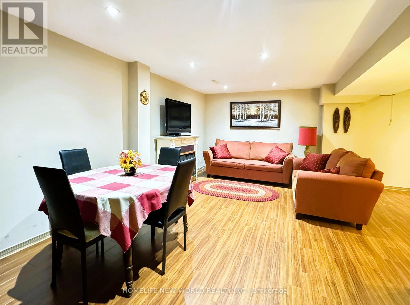 2326 Yorktown Circle, Mississauga, ON - Indoor