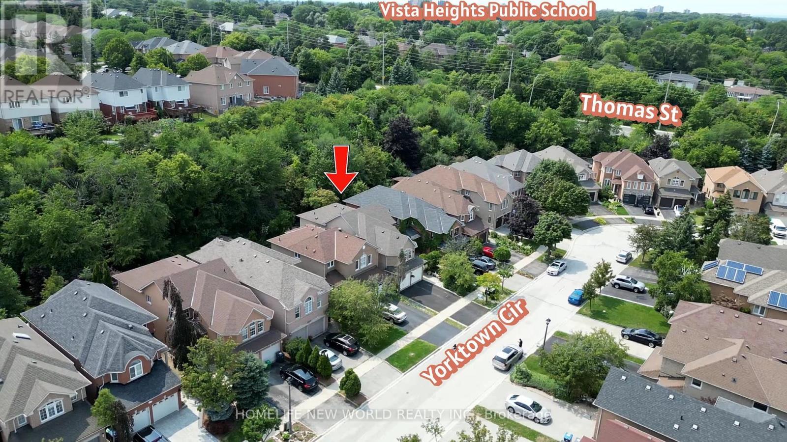 2326 Yorktown Circle, Mississauga, ON - Outdoor With View