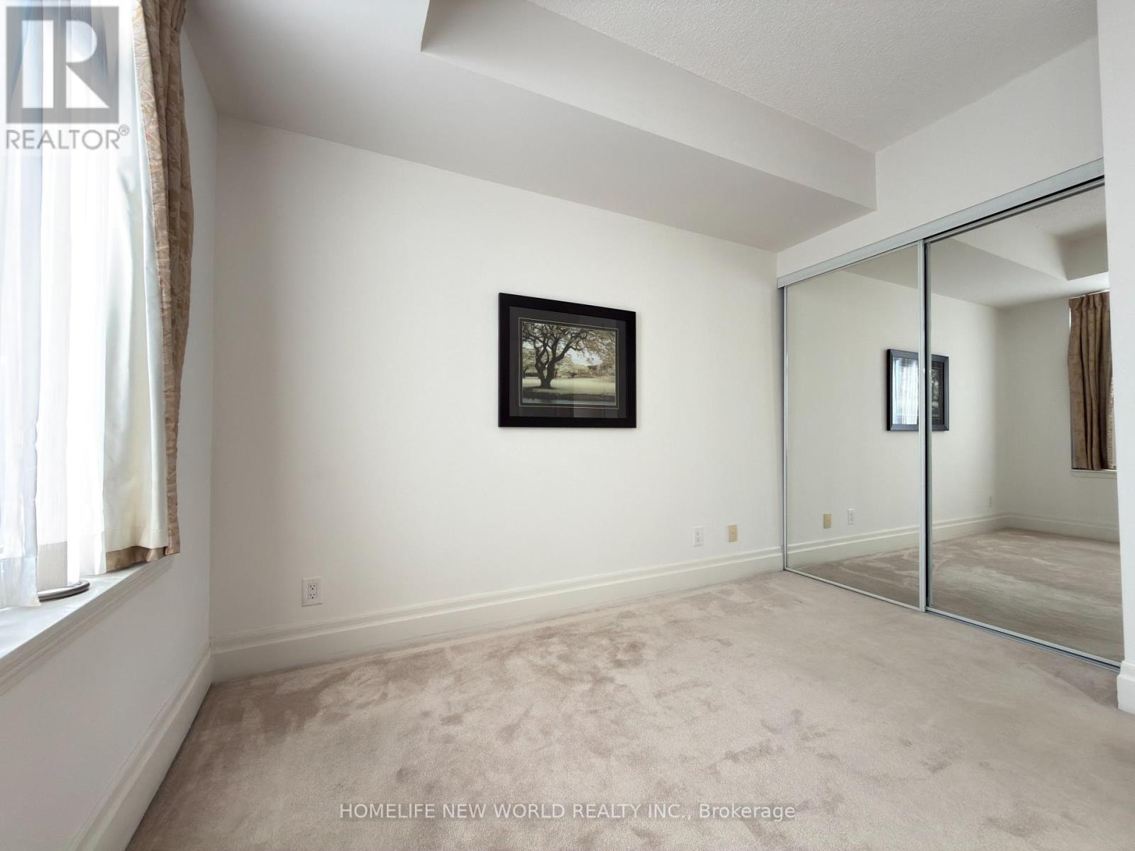 403 - 151 Upper Duke Crescent, Markham, ON - Indoor Photo Showing Other Room