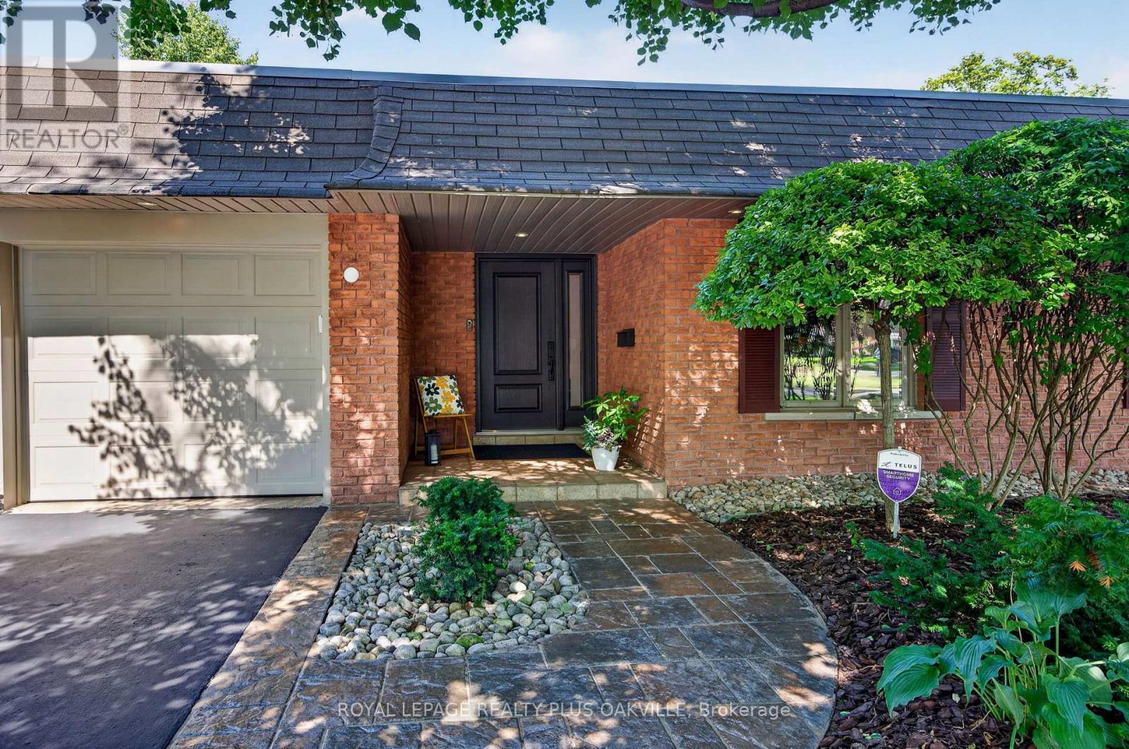 4527 Concord Place, Burlington, ON