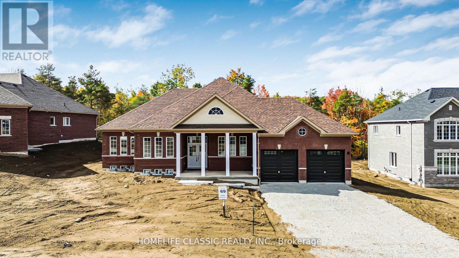74 Ruby Ridge, Oro-Medonte, ON - Outdoor With Facade