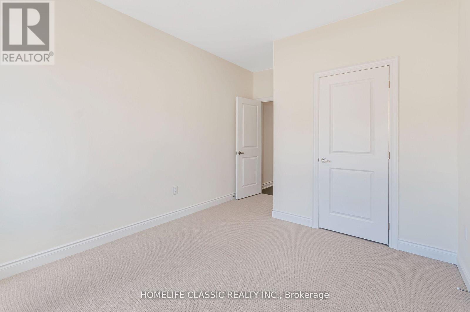 74 Ruby Ridge, Oro-Medonte, ON - Indoor Photo Showing Other Room