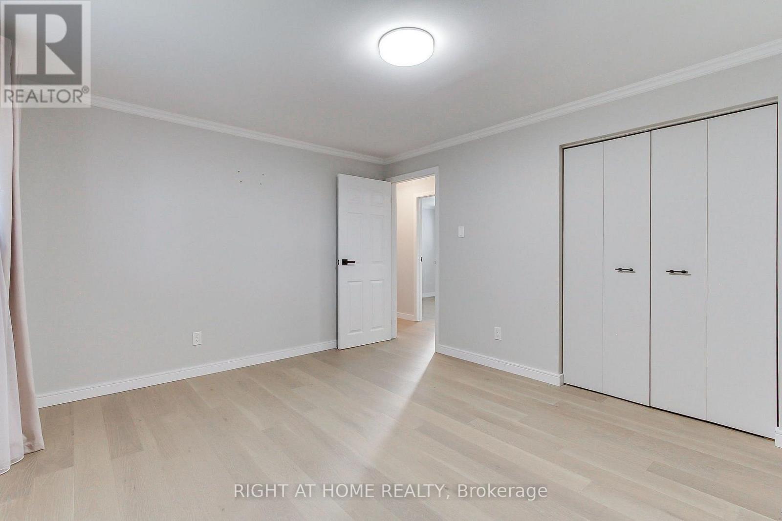 1715 Oberon Crescent, Mississauga, ON - Indoor Photo Showing Other Room