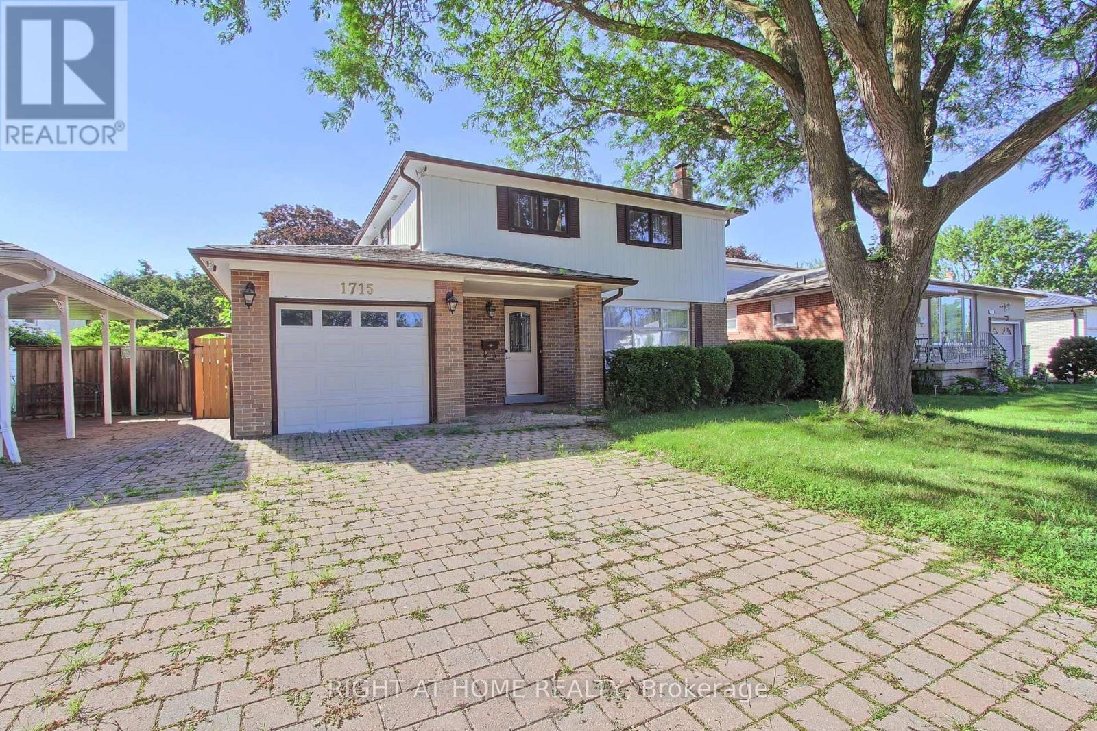 1715 Oberon Crescent, Mississauga, ON - Outdoor