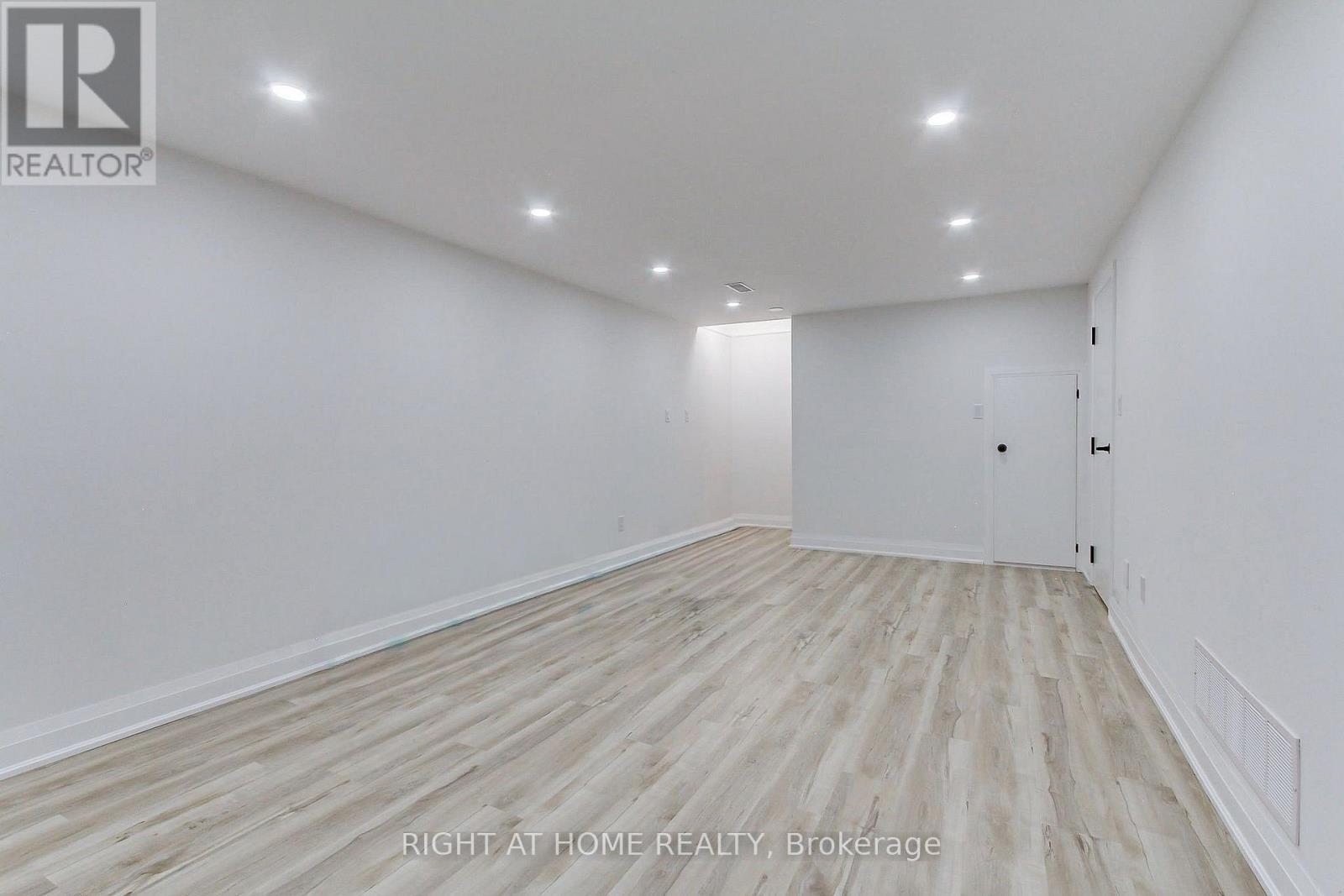 1715 Oberon Crescent, Mississauga, ON - Indoor Photo Showing Other Room