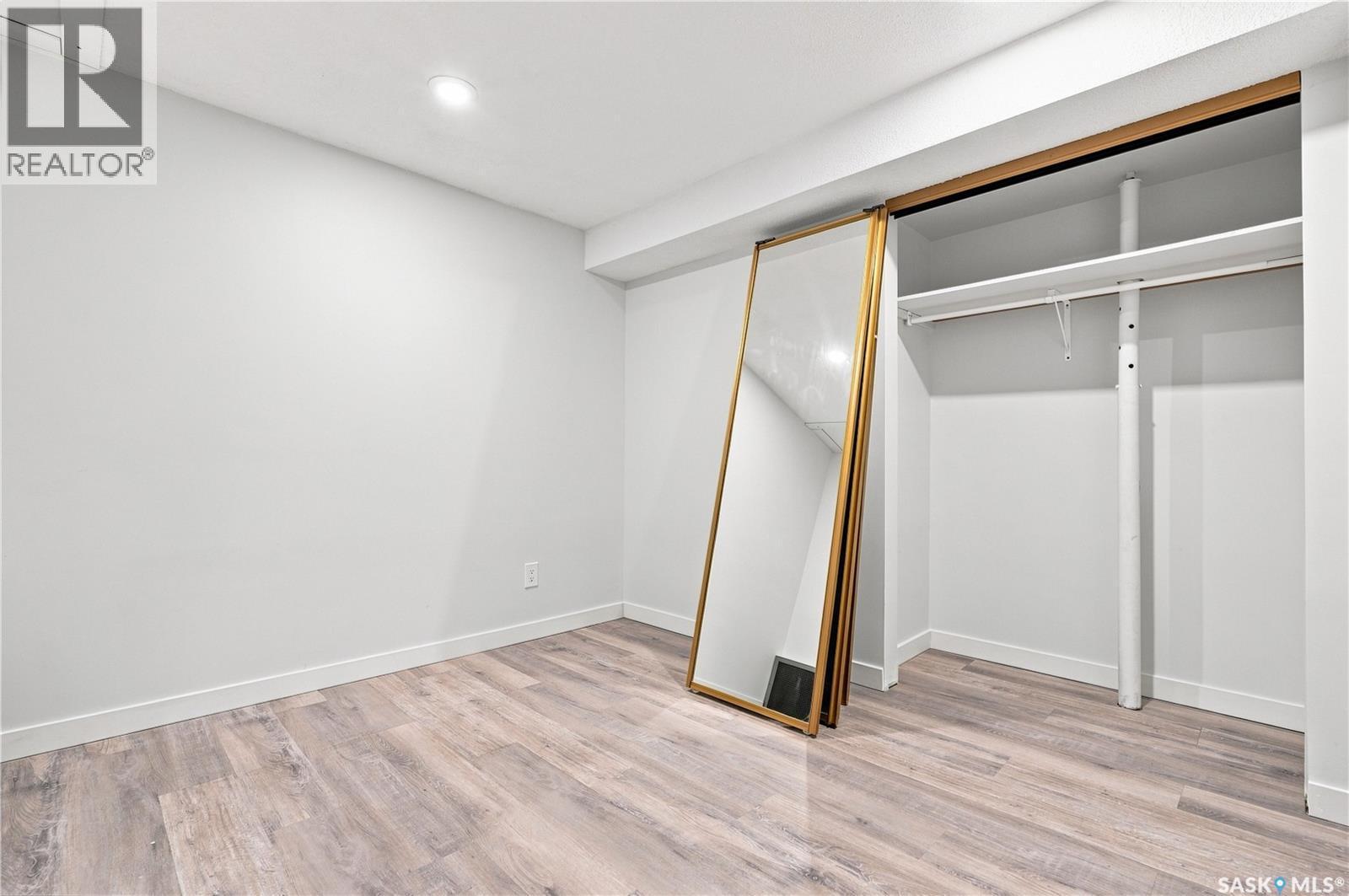 338 Brock Crescent, Saskatoon, SK - Indoor Photo Showing Other Room