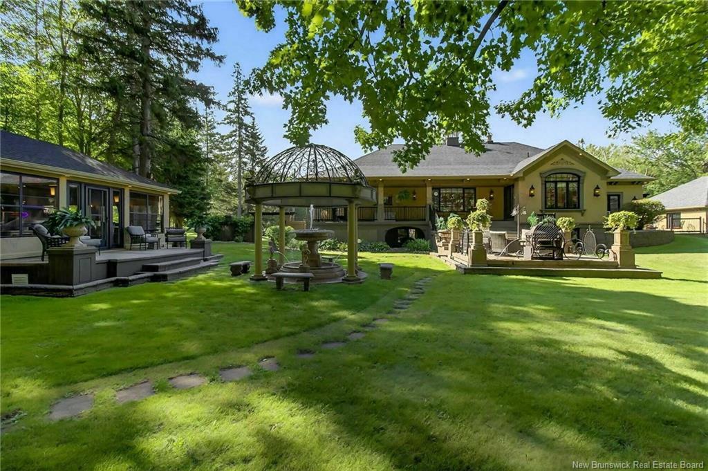 493 Leblanc Rd, Dieppe, NB