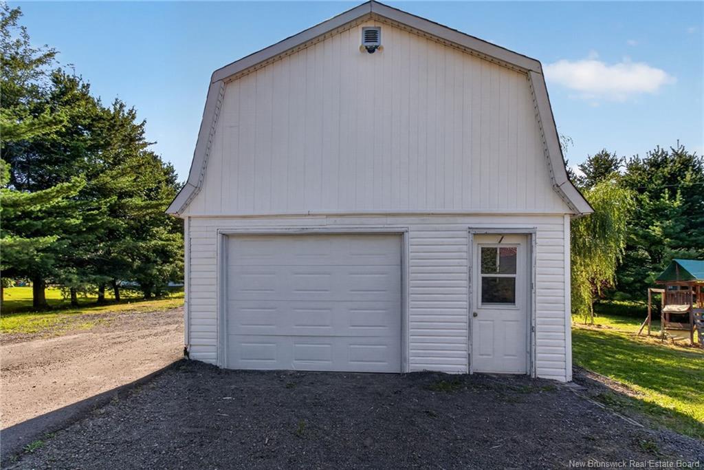 407 Fox Creek Rd, Dieppe, NB
