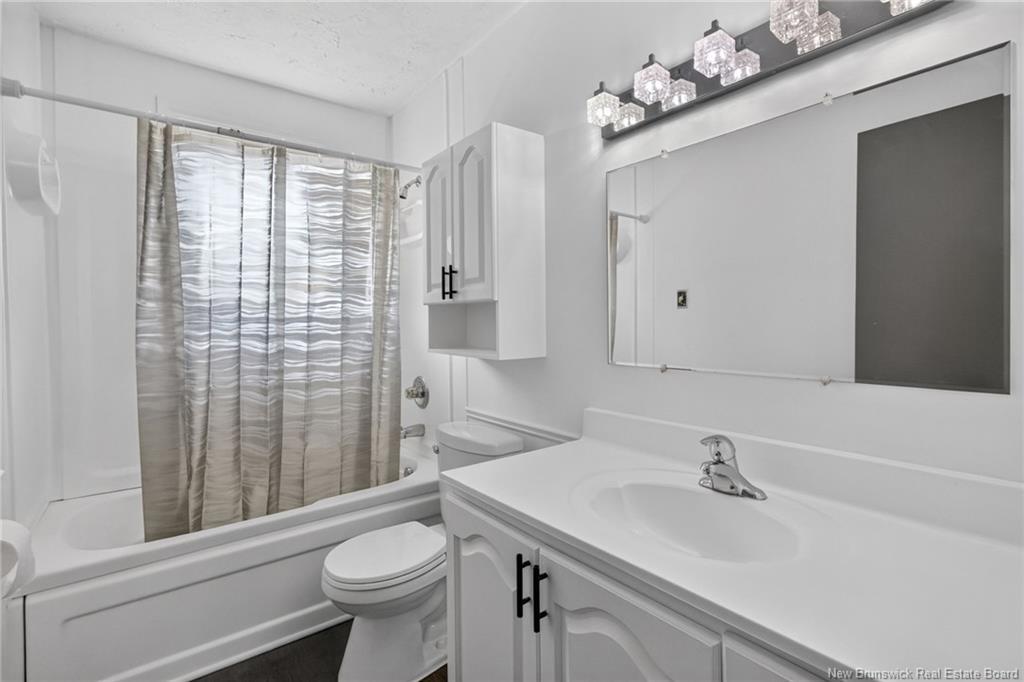 407 Fox Creek Rd, Dieppe, NB