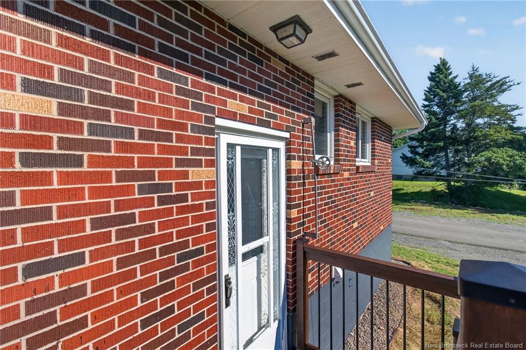 407 Fox Creek Rd, Dieppe, NB