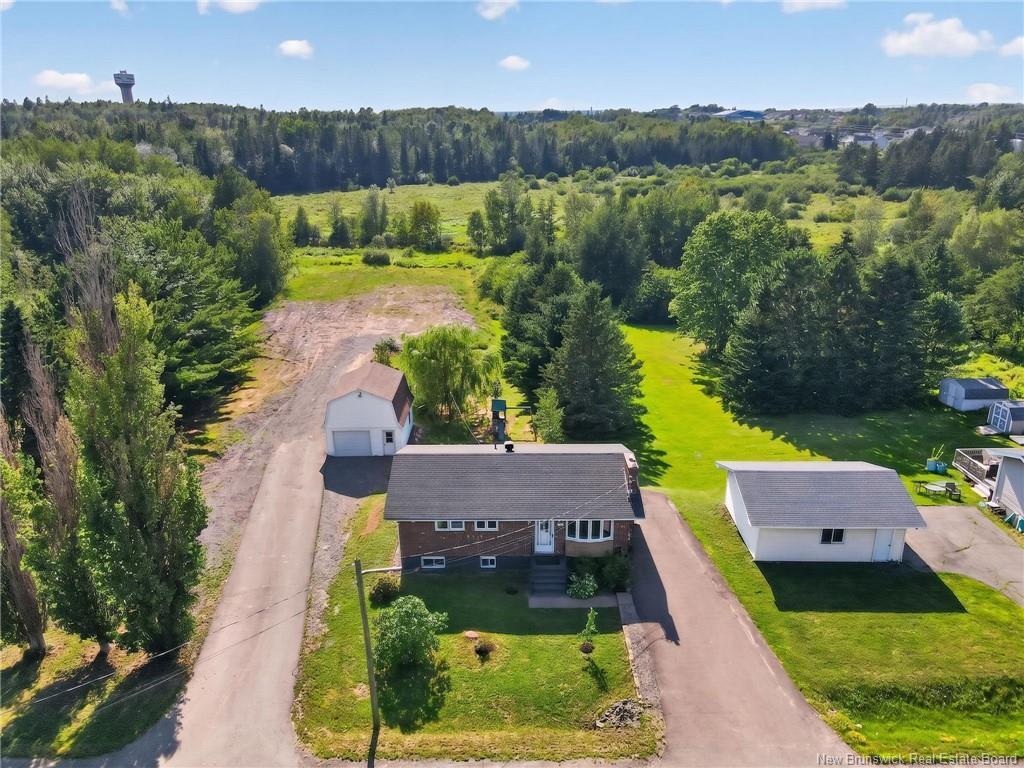 407 Fox Creek Rd, Dieppe, NB
