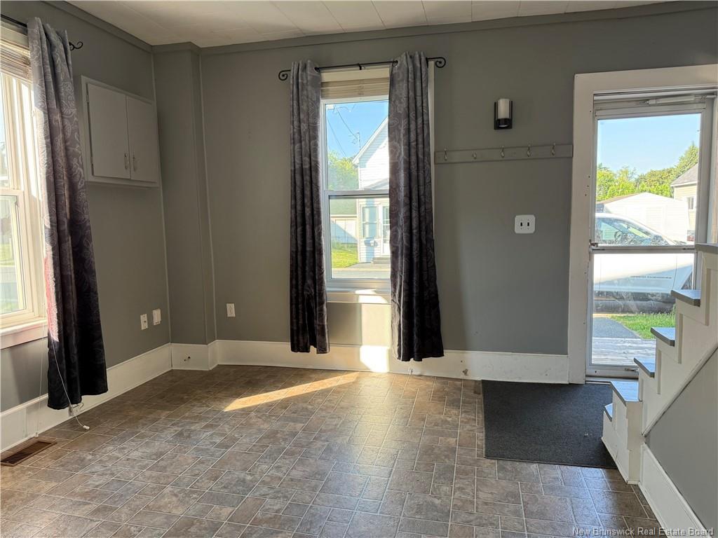 39 Warren Ave, Miramichi, NB