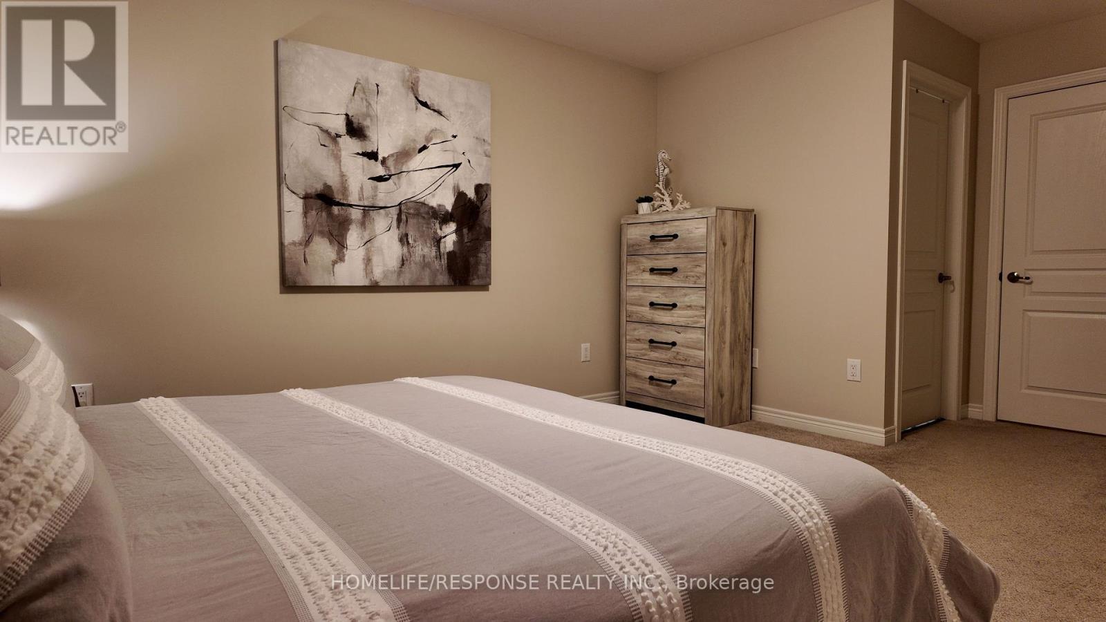 4451 Eclipse Way, Niagara Falls, ON - Indoor Photo Showing Bedroom