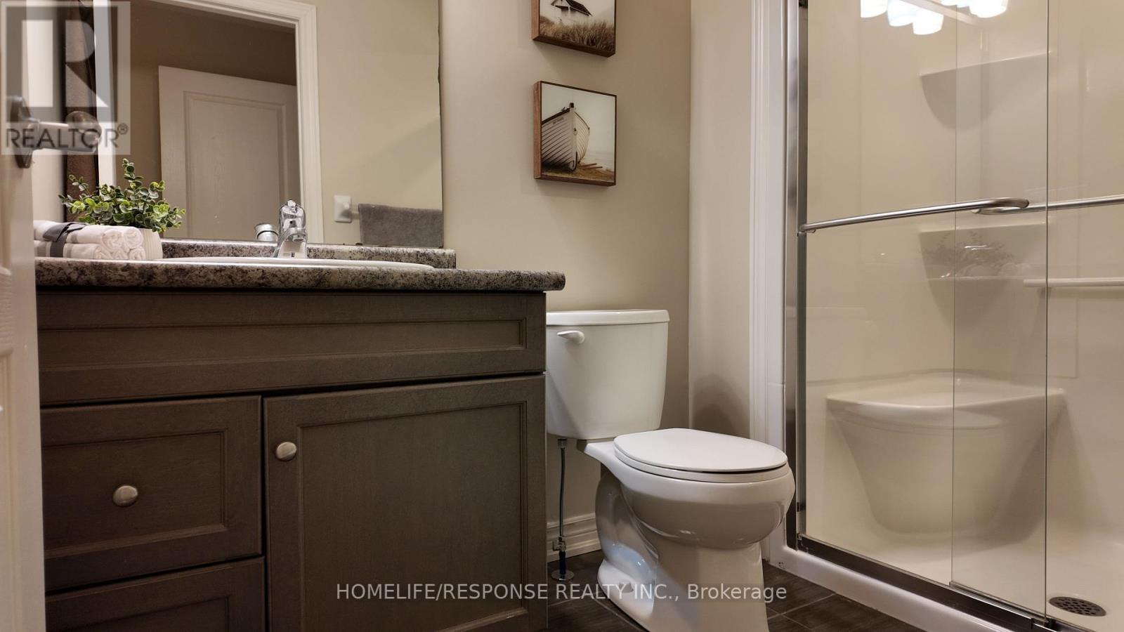 4451 Eclipse Way, Niagara Falls, ON - Indoor Photo Showing Bathroom