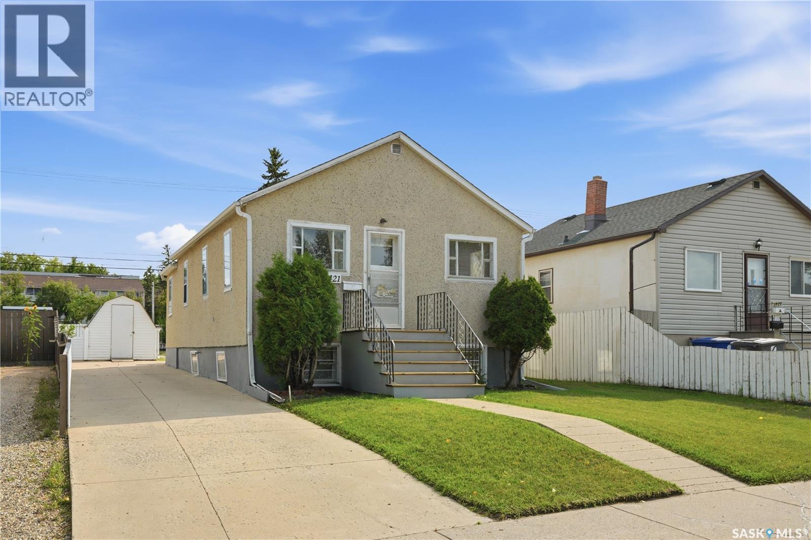 1421 23Rd Street W, Saskatoon, SK - Outdoor