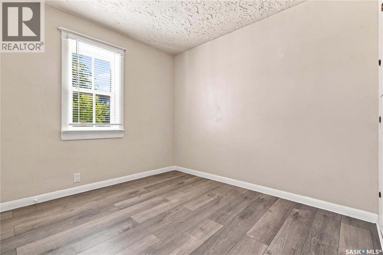 1421 23Rd Street W, Saskatoon, SK - Indoor Photo Showing Other Room