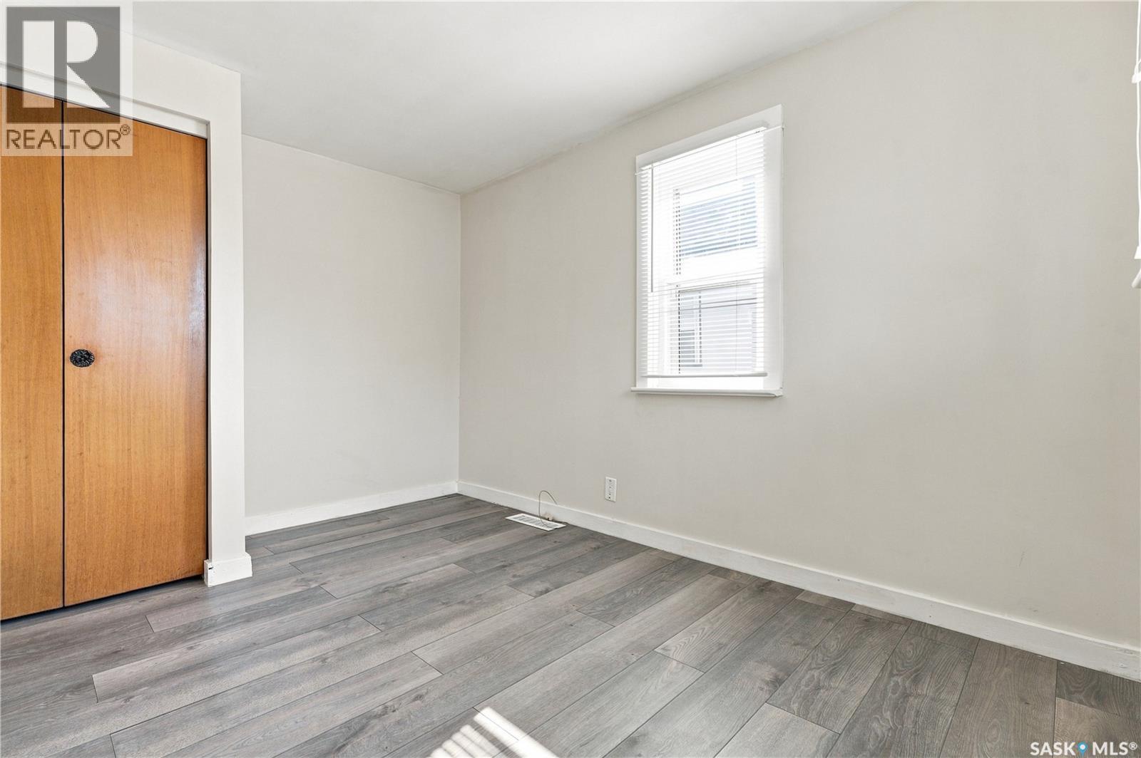 1421 23Rd Street W, Saskatoon, SK - Indoor Photo Showing Other Room