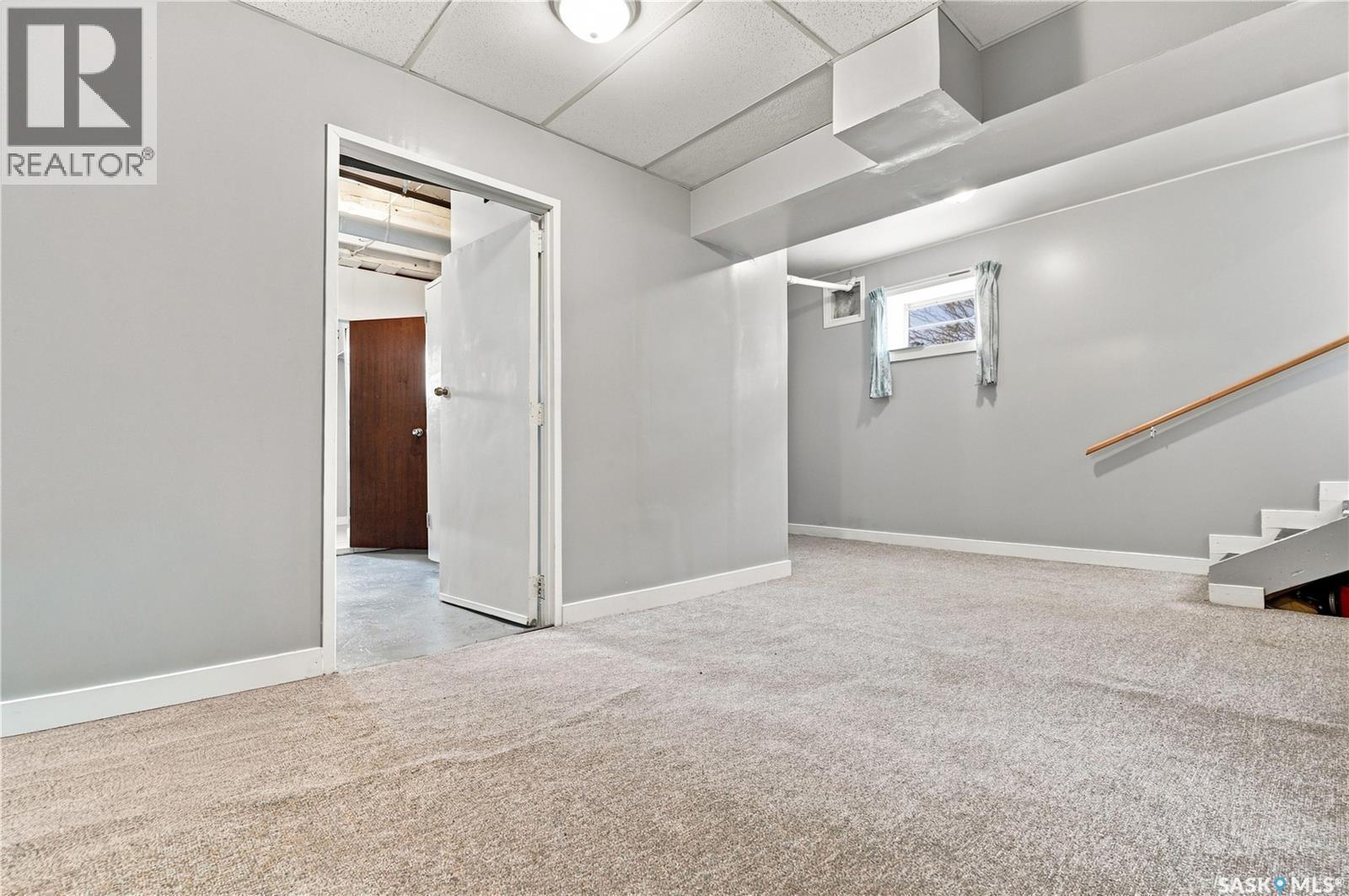 1421 23Rd Street W, Saskatoon, SK - Indoor Photo Showing Other Room