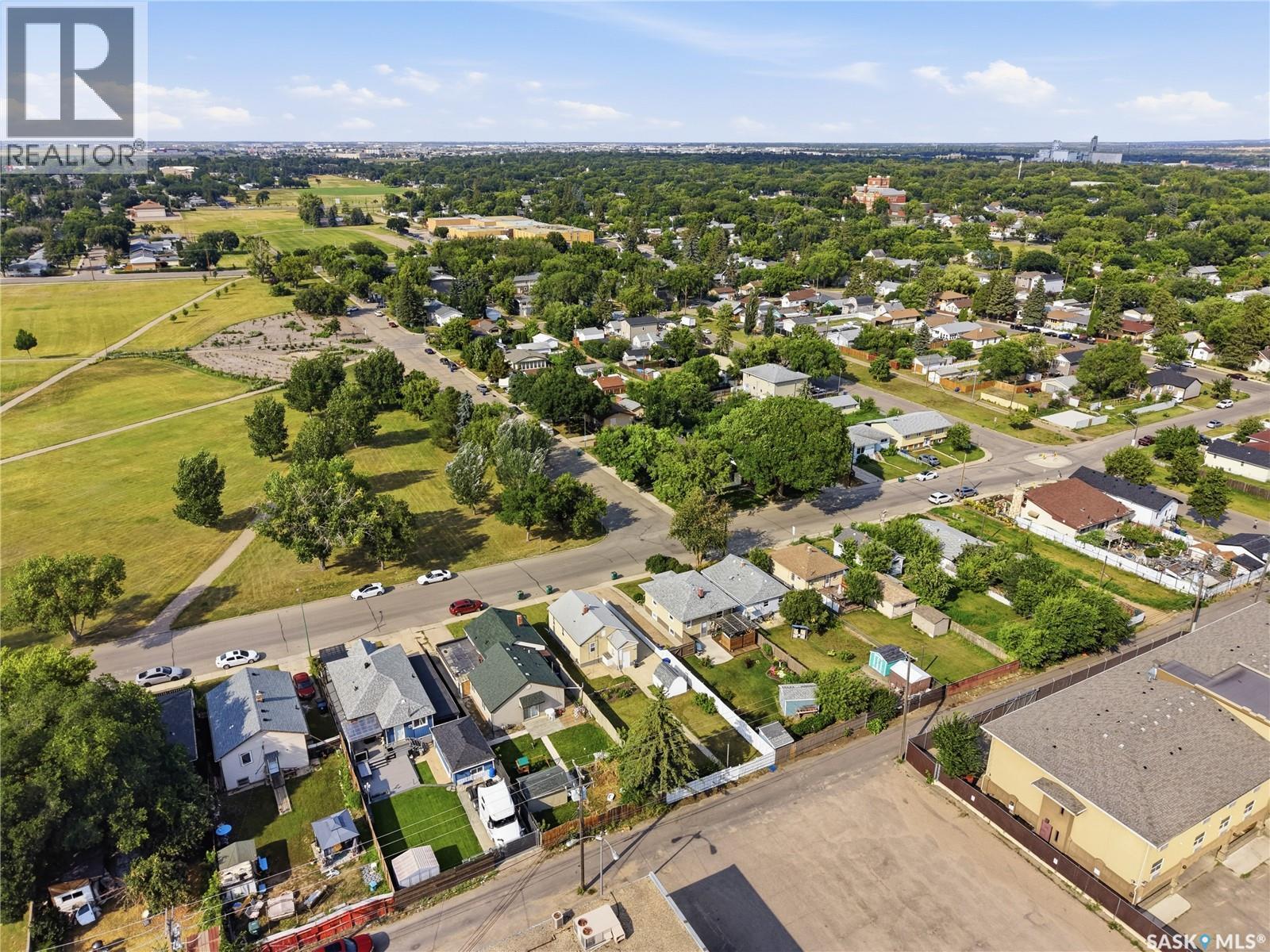 1421 23Rd Street W, Saskatoon, SK - Outdoor With View
